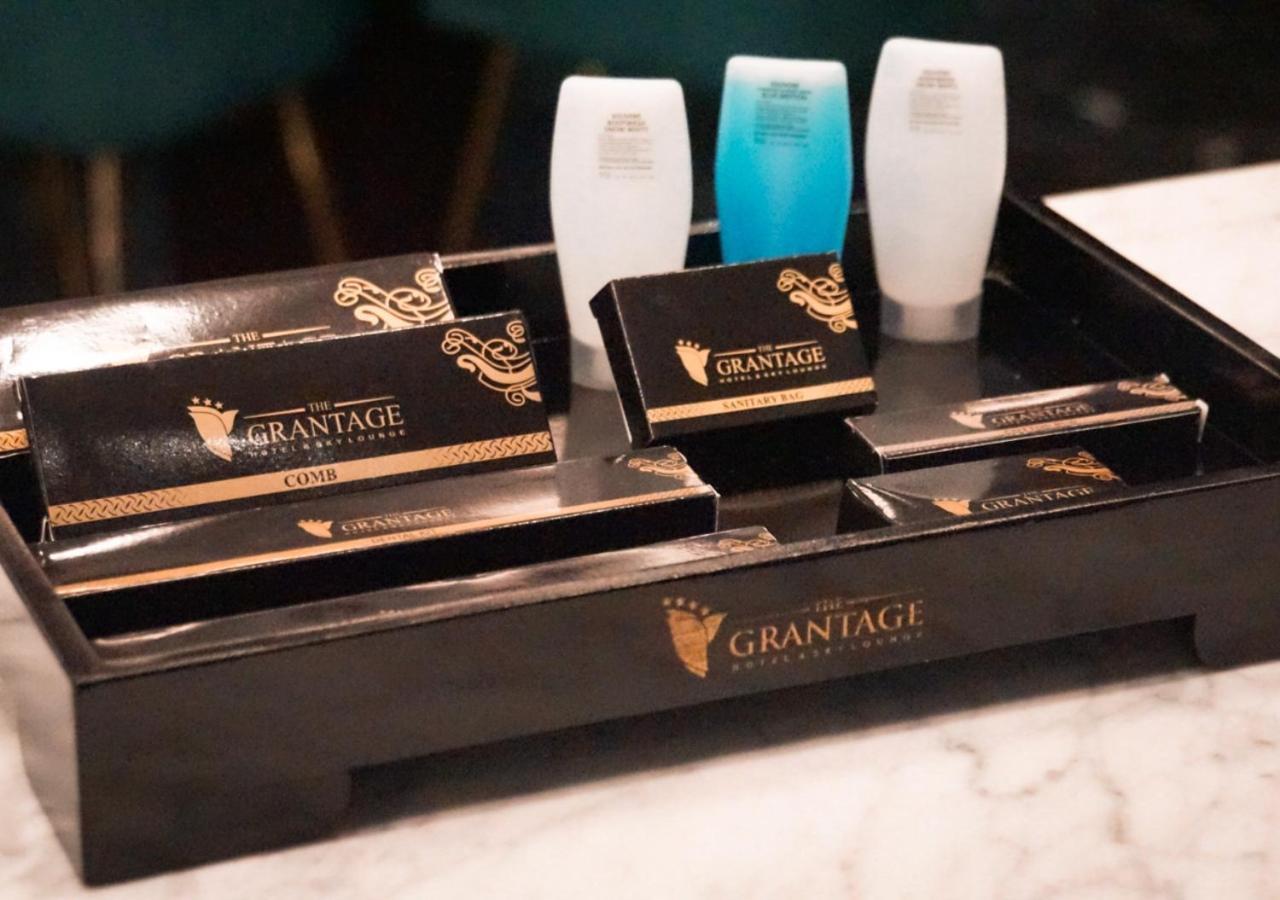 The Grantage Hotel & Sky Lounge Serpong Exterior photo